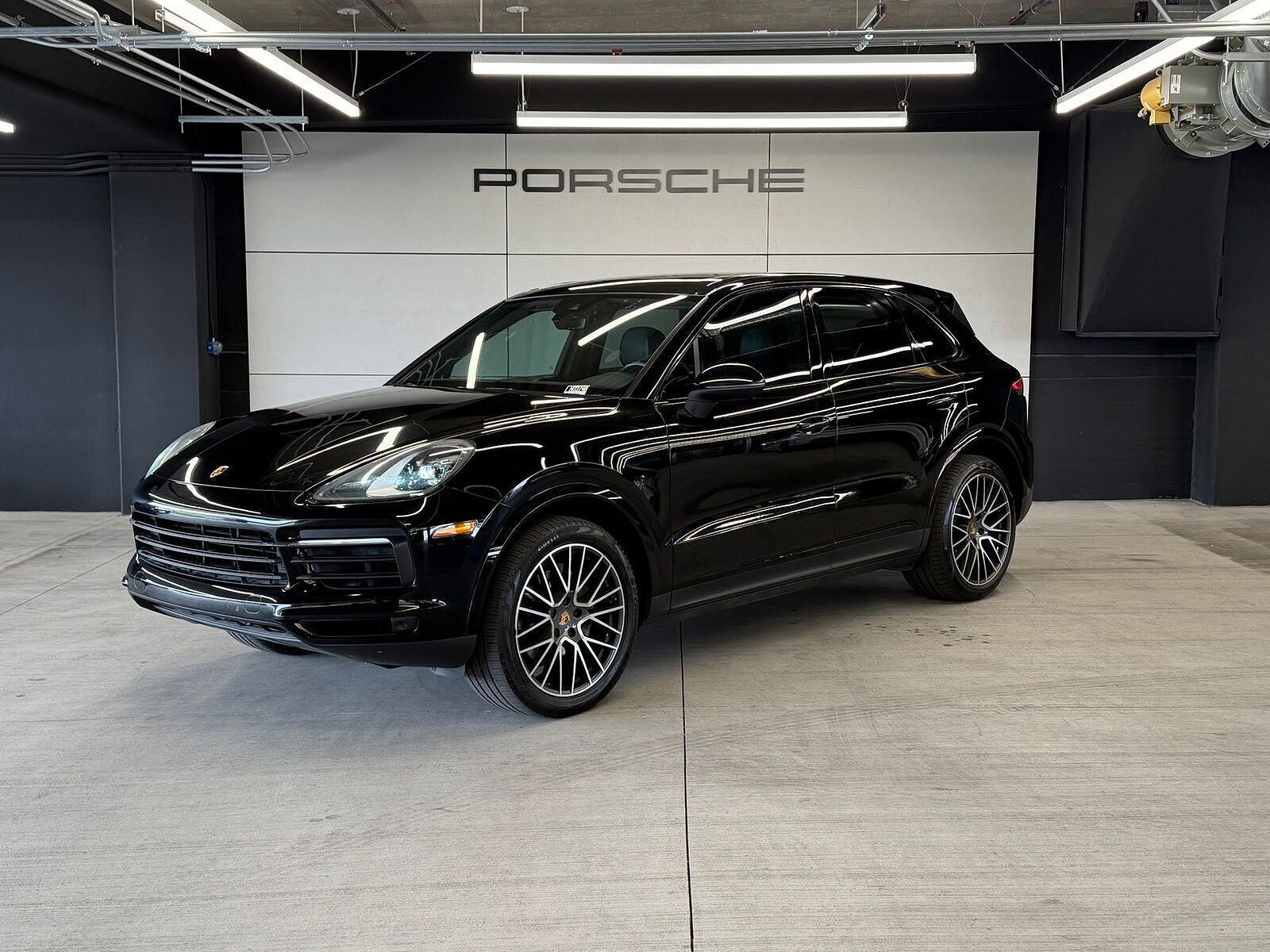 2020 PORSCHE Cayenne
