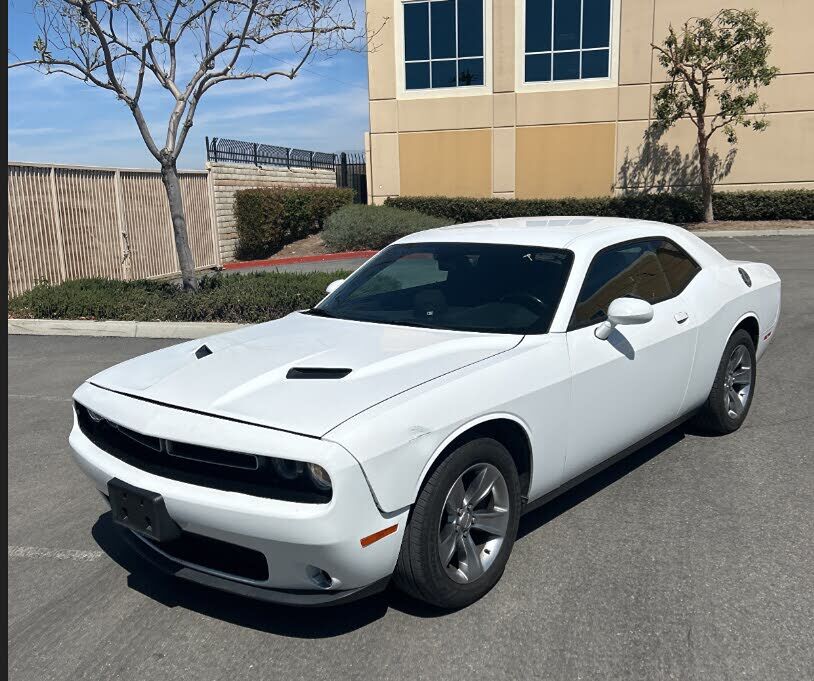 2015 DODGE Challenger