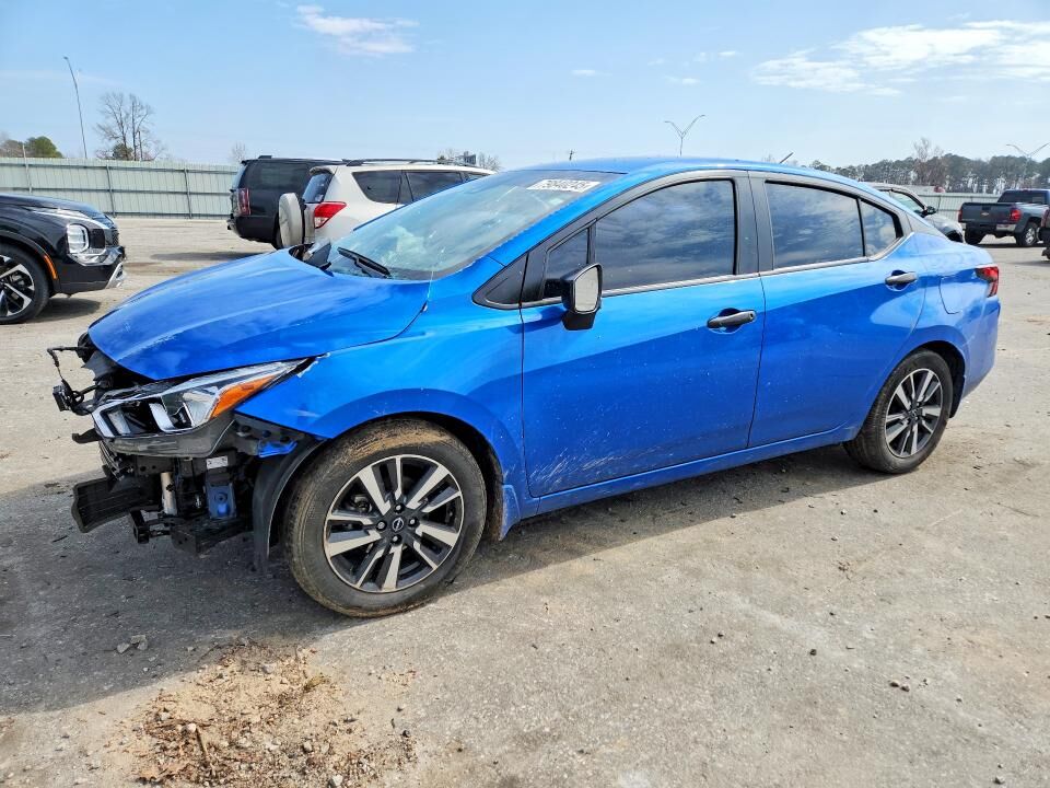 2024 NISSAN Versa