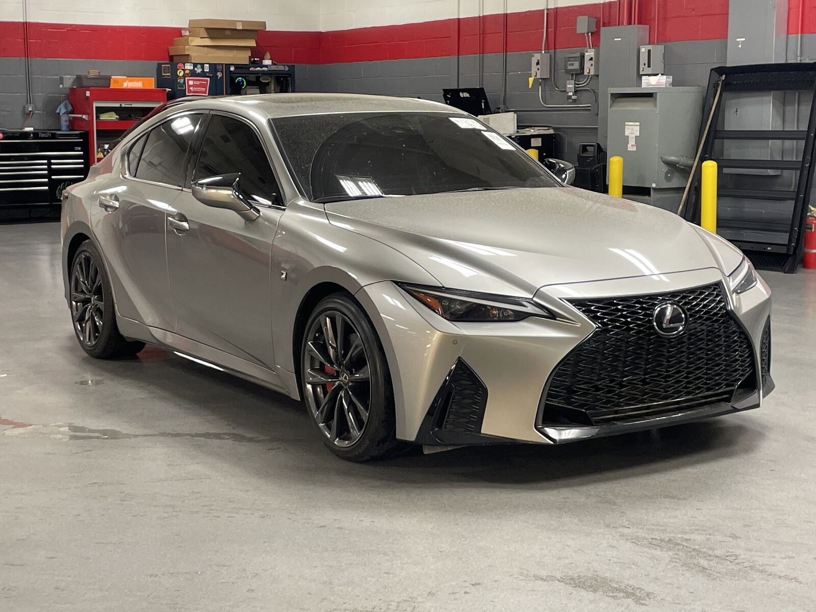 2023 LEXUS IS