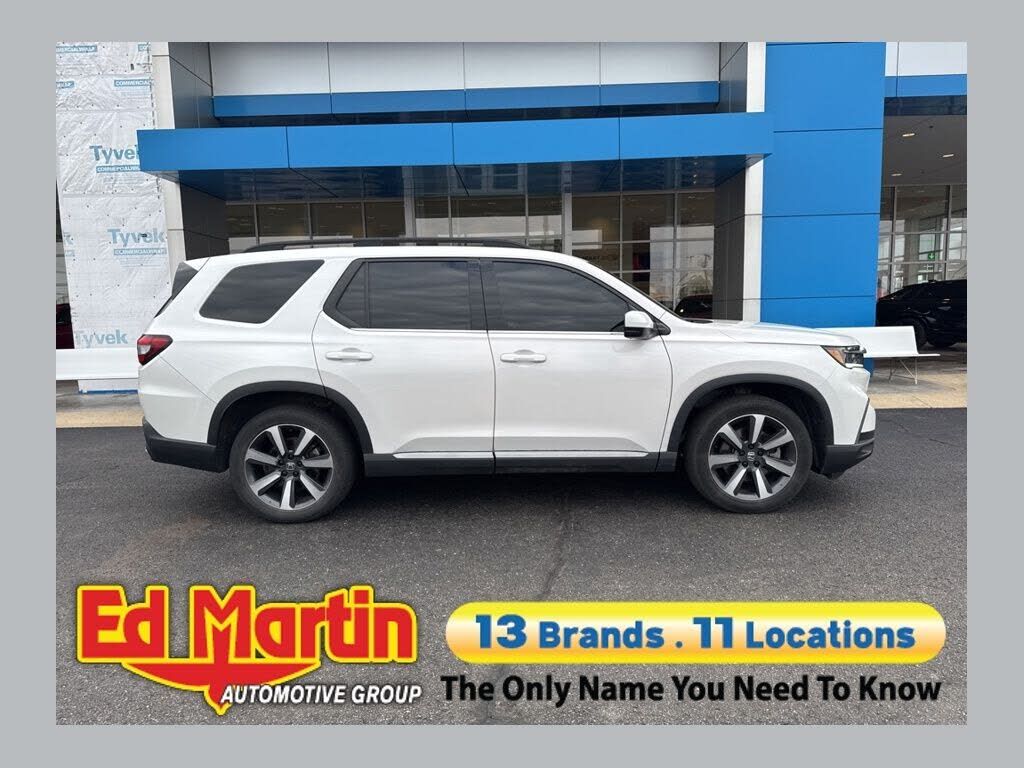 2023 HONDA Pilot