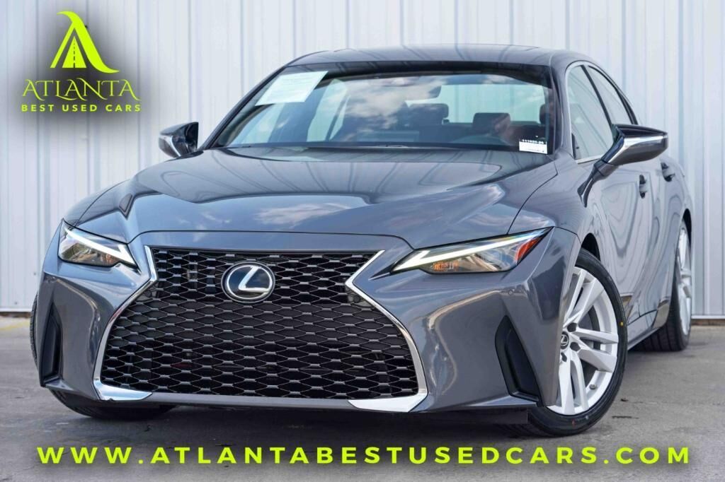 2021 LEXUS IS