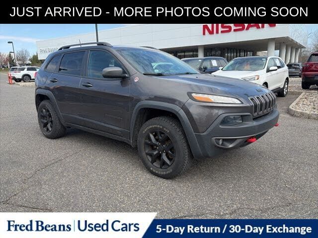 2018 JEEP Cherokee