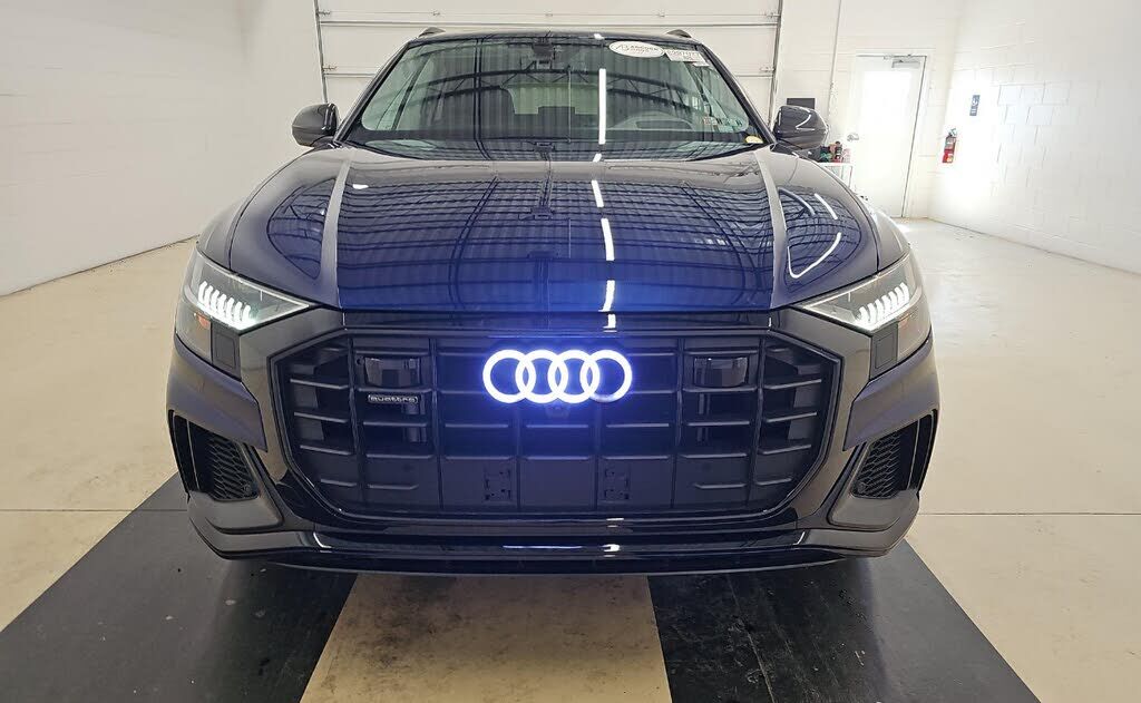 2023 Audi Q8
