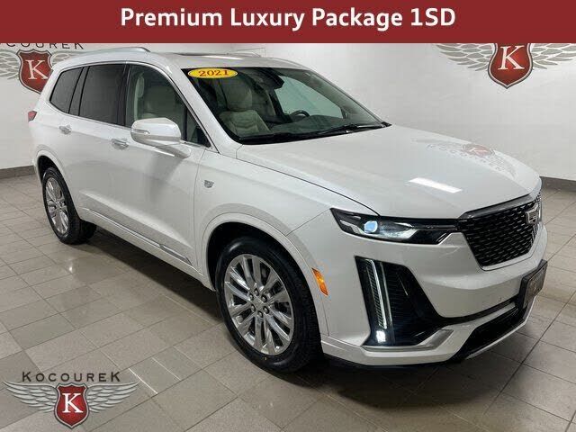 2021 CADILLAC XT6