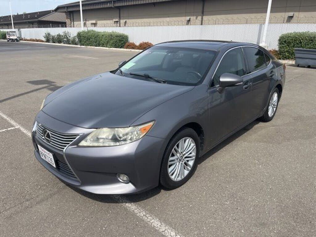 2014 LEXUS ES