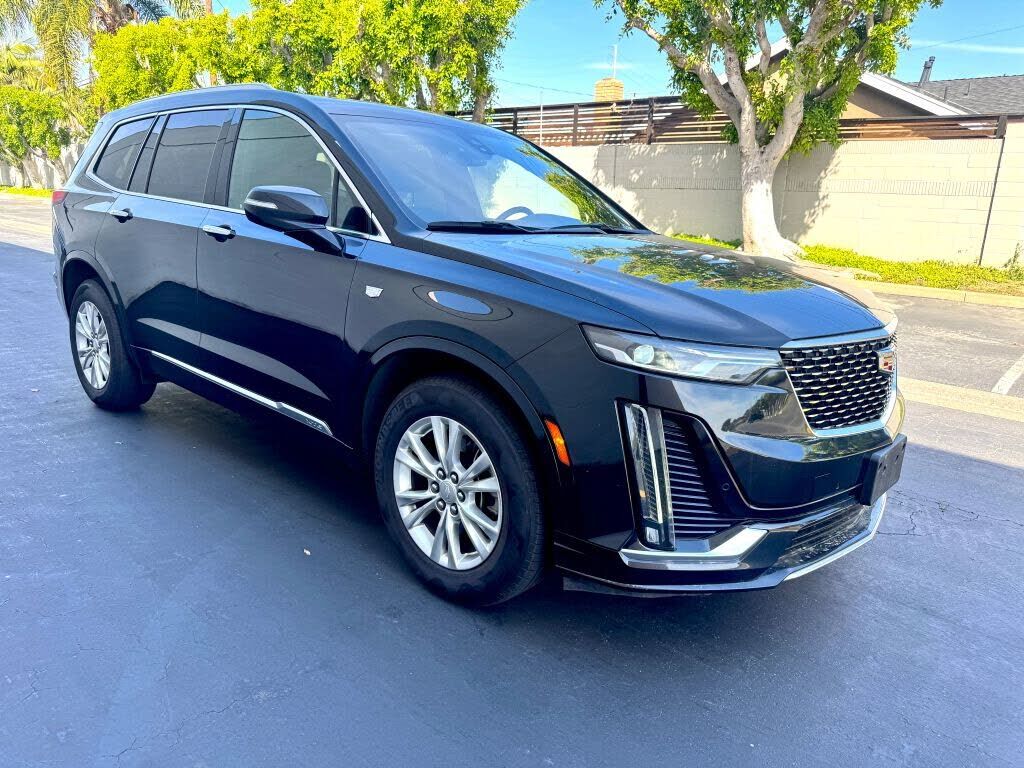 2024 CADILLAC XT6