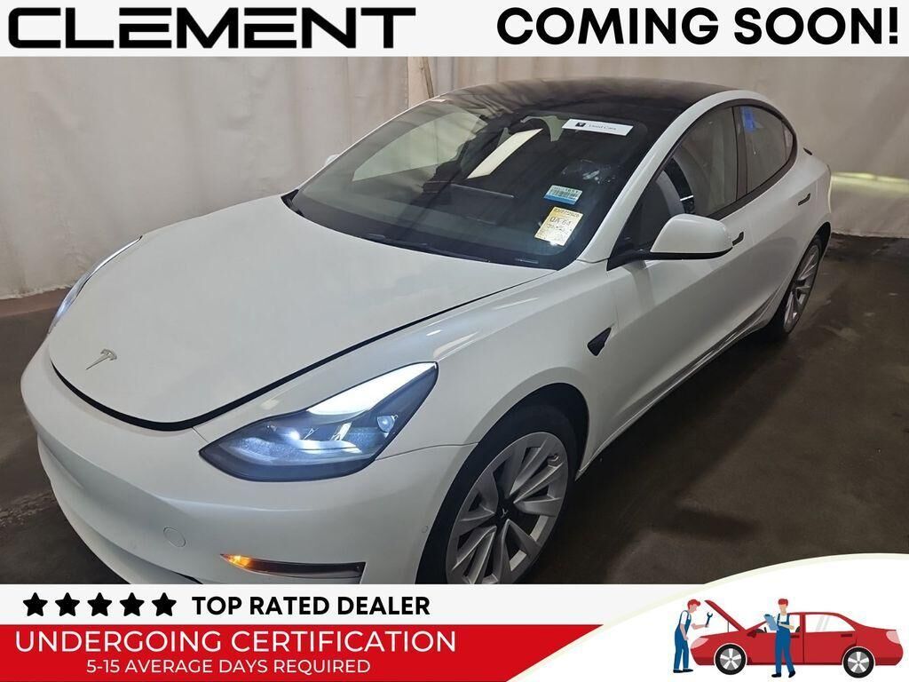 2022 TESLA Model 3