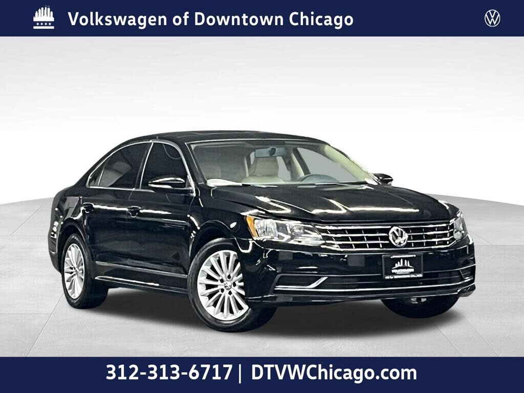 2016 VOLKSWAGEN Passat