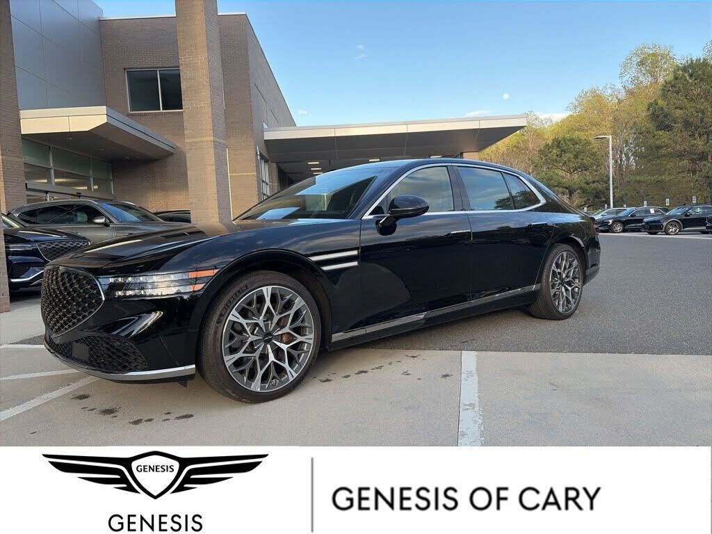 2025 GENESIS G90