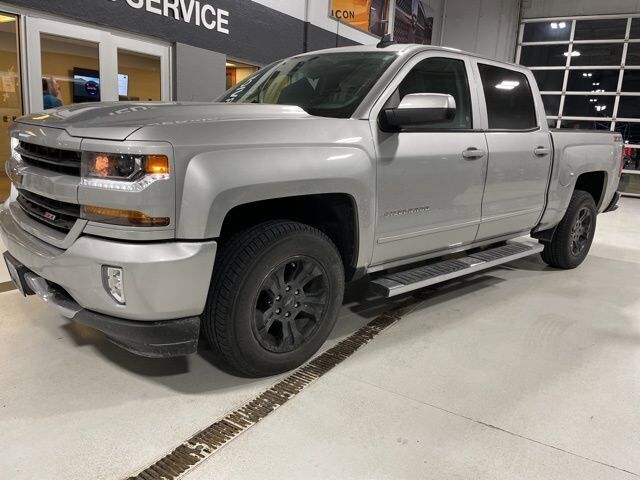 2018 CHEVROLET Silverado