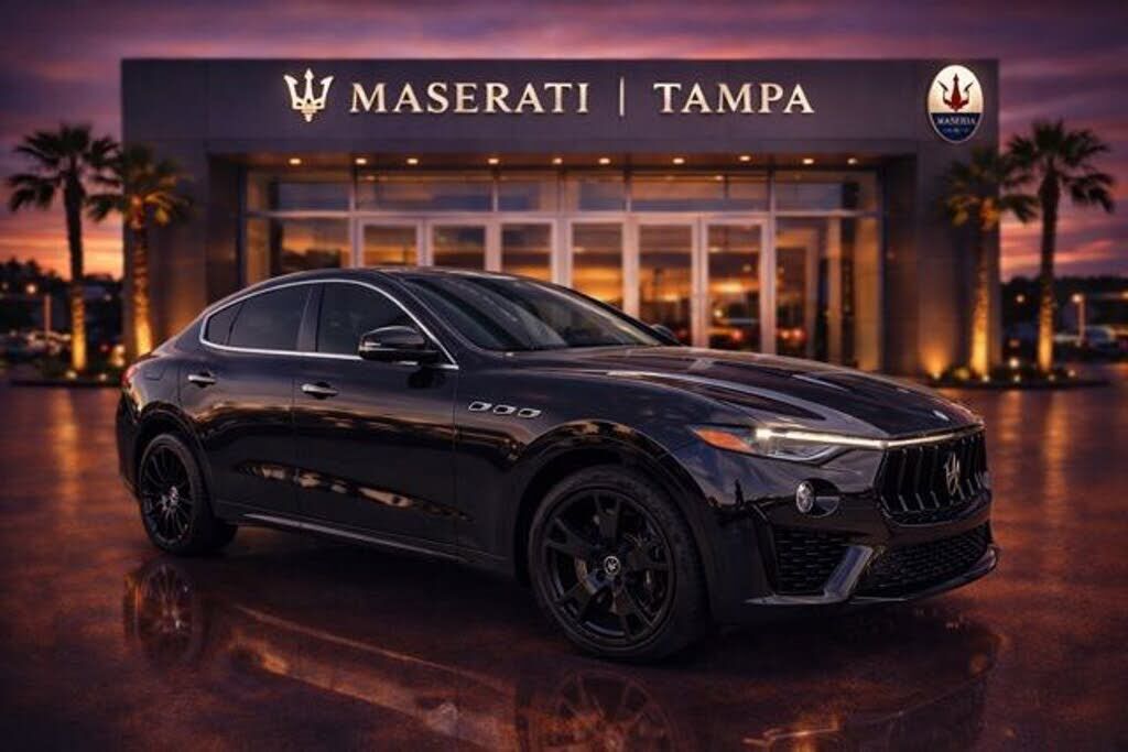 2022 MASERATI Levante