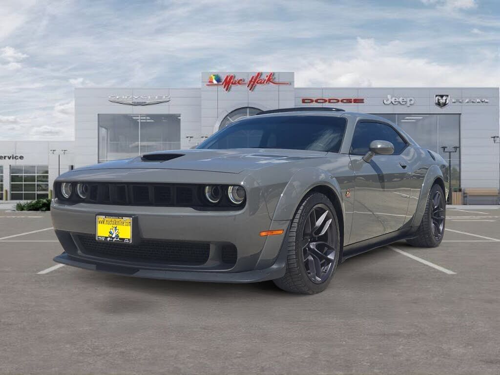 2019 DODGE Challenger