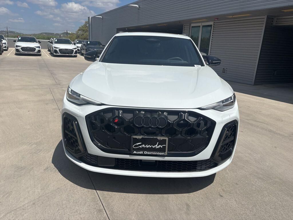 2025 Audi SQ5