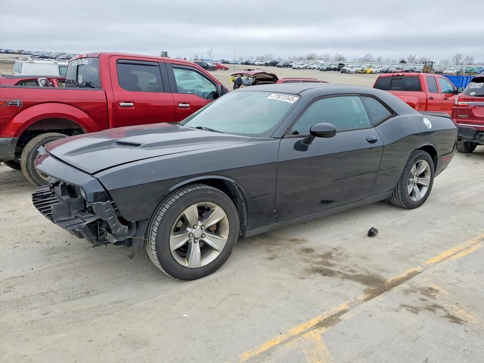 2017 DODGE Challenger
