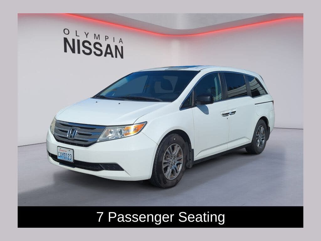 2013 HONDA Odyssey