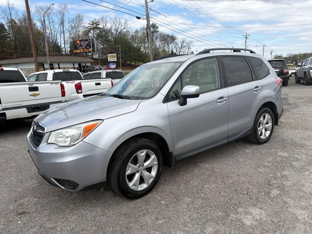 2014 SUBARU Forester