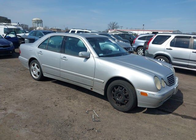 2001 MERCEDES-BENZ E-Class