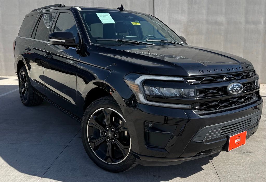 2023 FORD Expedition