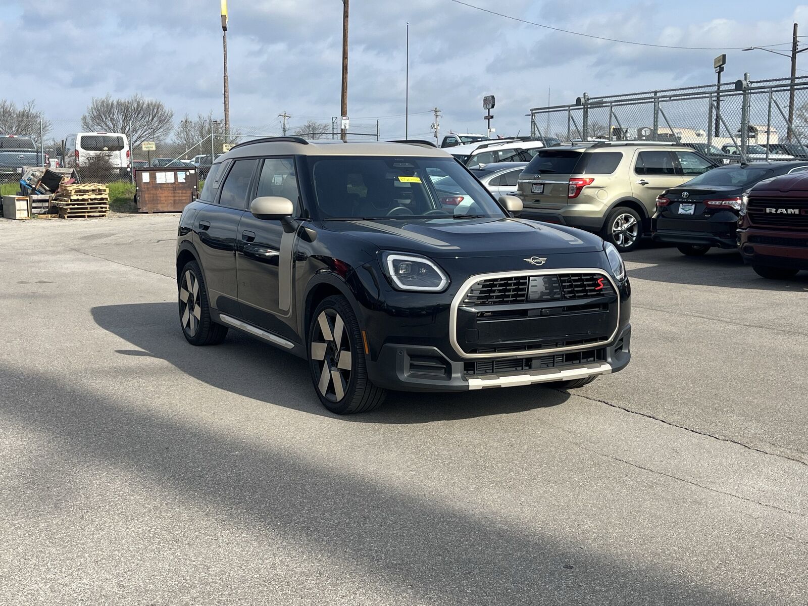 2025 MINI Countryman