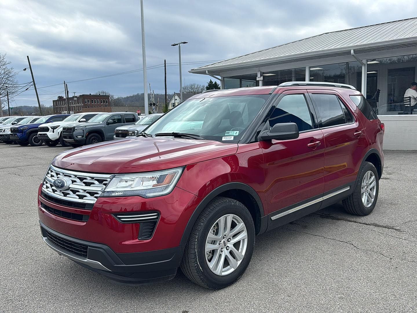 2019 FORD Explorer