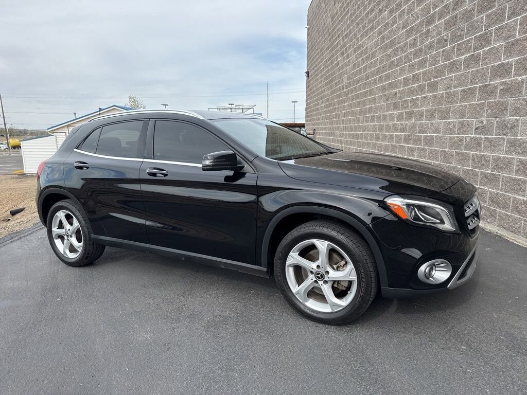 2018 MERCEDES-BENZ GLA-Class