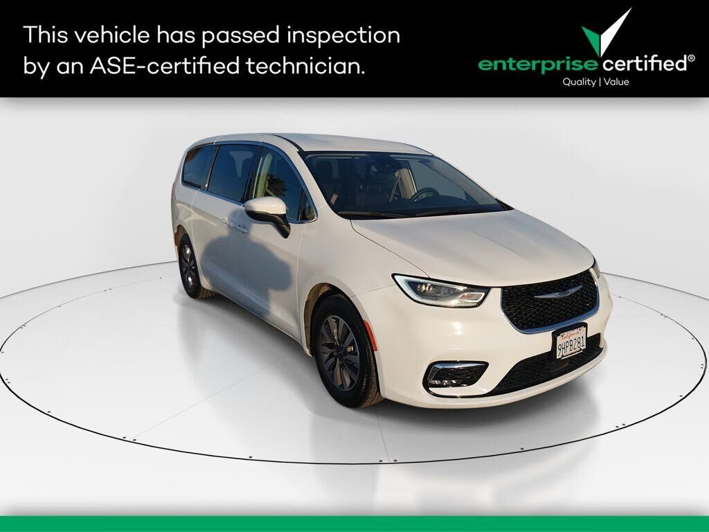 2023 CHRYSLER Pacifica