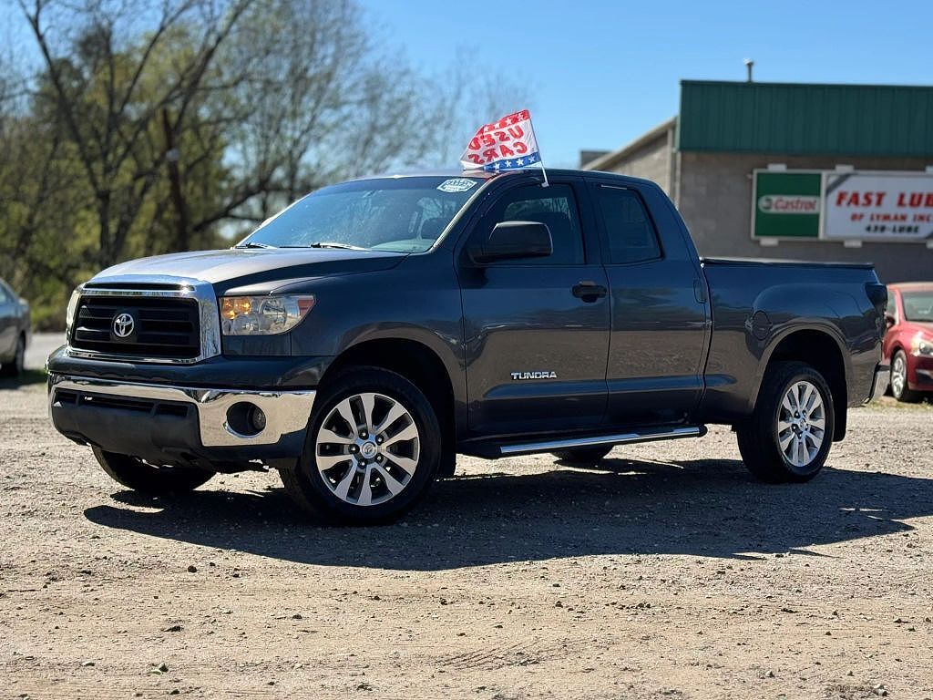 2013 TOYOTA Tundra
