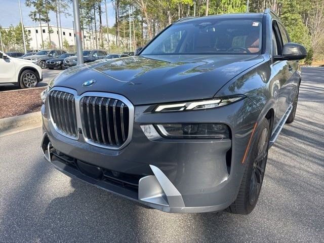 2023 BMW X7