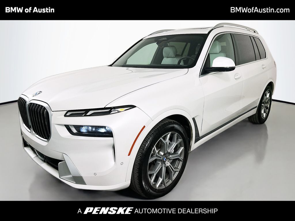 2023 BMW X7