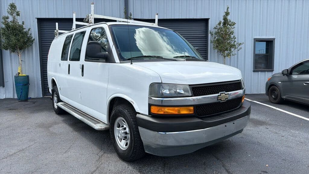 2018 CHEVROLET Express
