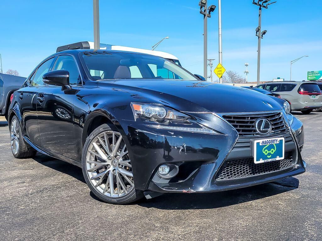2016 LEXUS IS