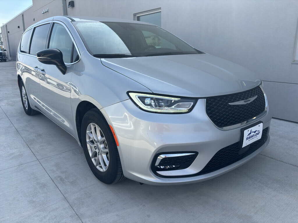 2024 CHRYSLER Pacifica