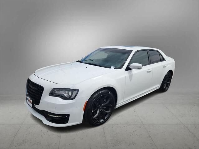 2022 CHRYSLER 300
