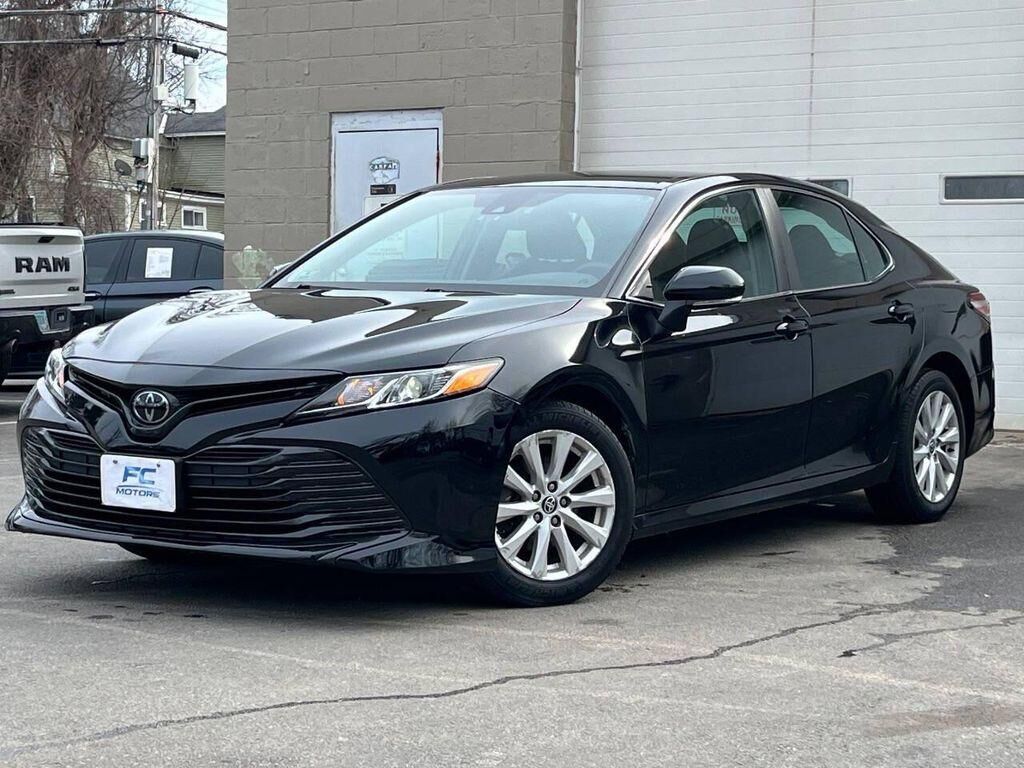 2020 TOYOTA Camry