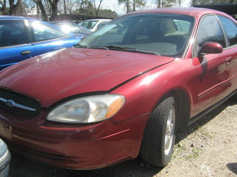 2002 FORD Taurus