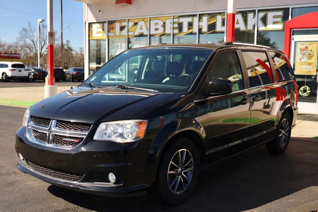 2017 DODGE Grand Caravan