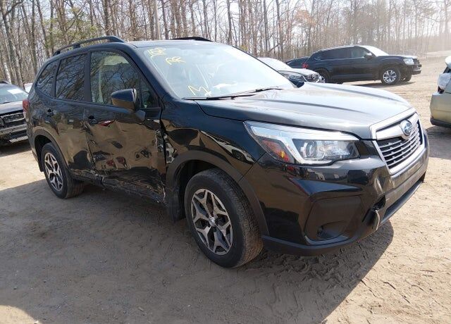 2020 SUBARU Forester