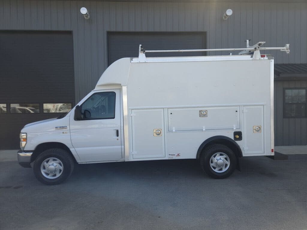 2015 FORD E-350