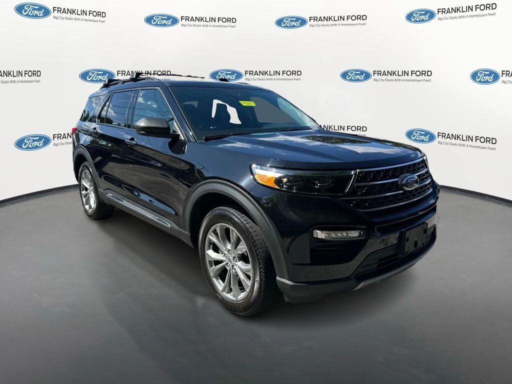 2022 FORD Explorer