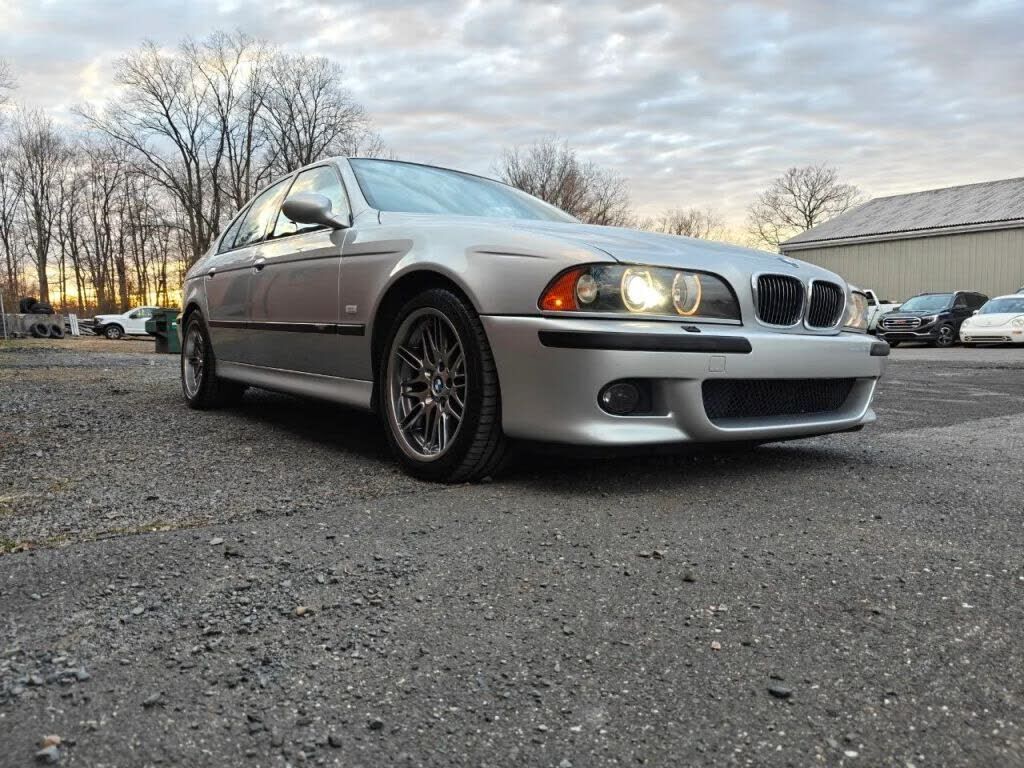 2003 BMW M5