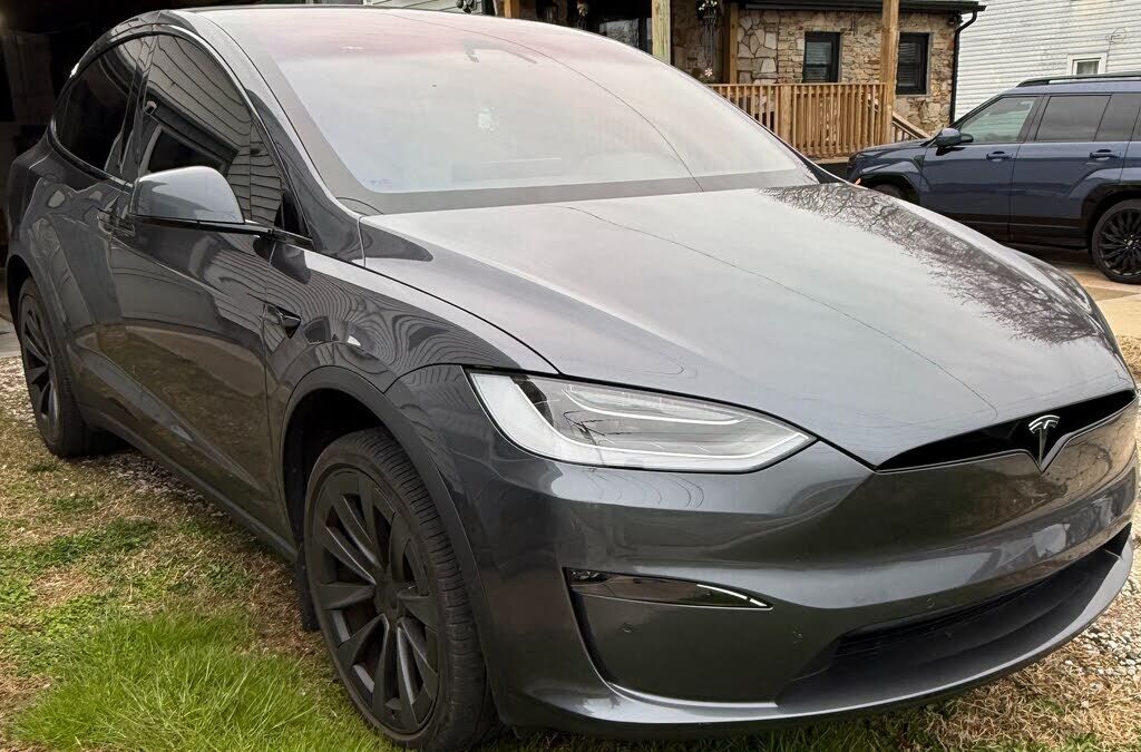 2022 TESLA Model X