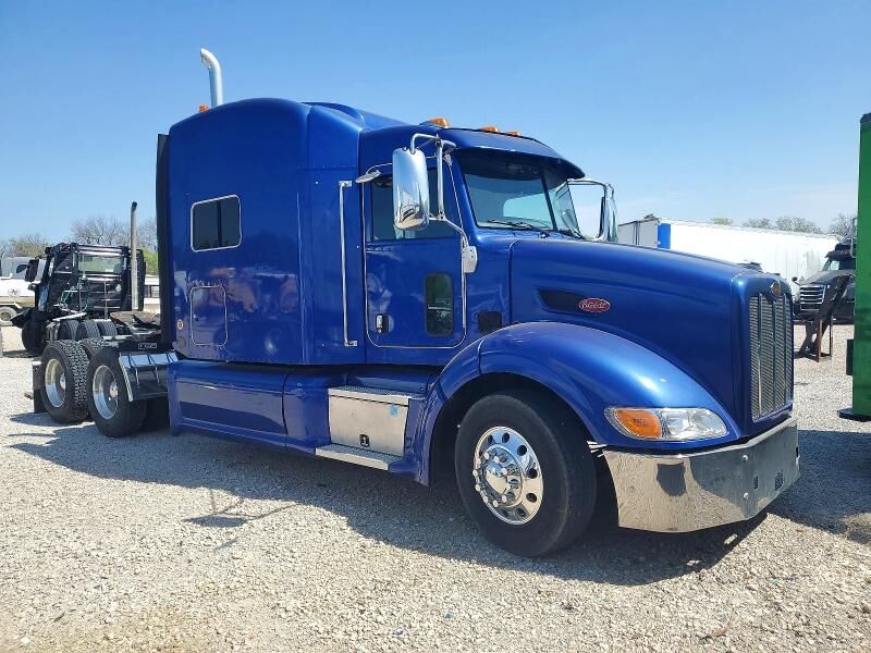 2012 PETERBILT 384