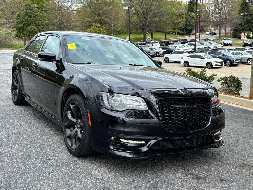 2022 CHRYSLER 300