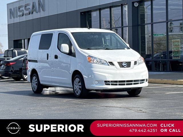 2021 NISSAN NV200