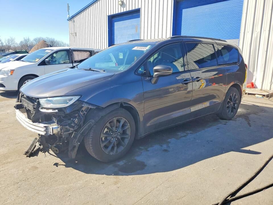 2021 CHRYSLER Pacifica