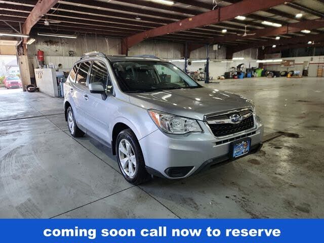 2016 SUBARU Forester