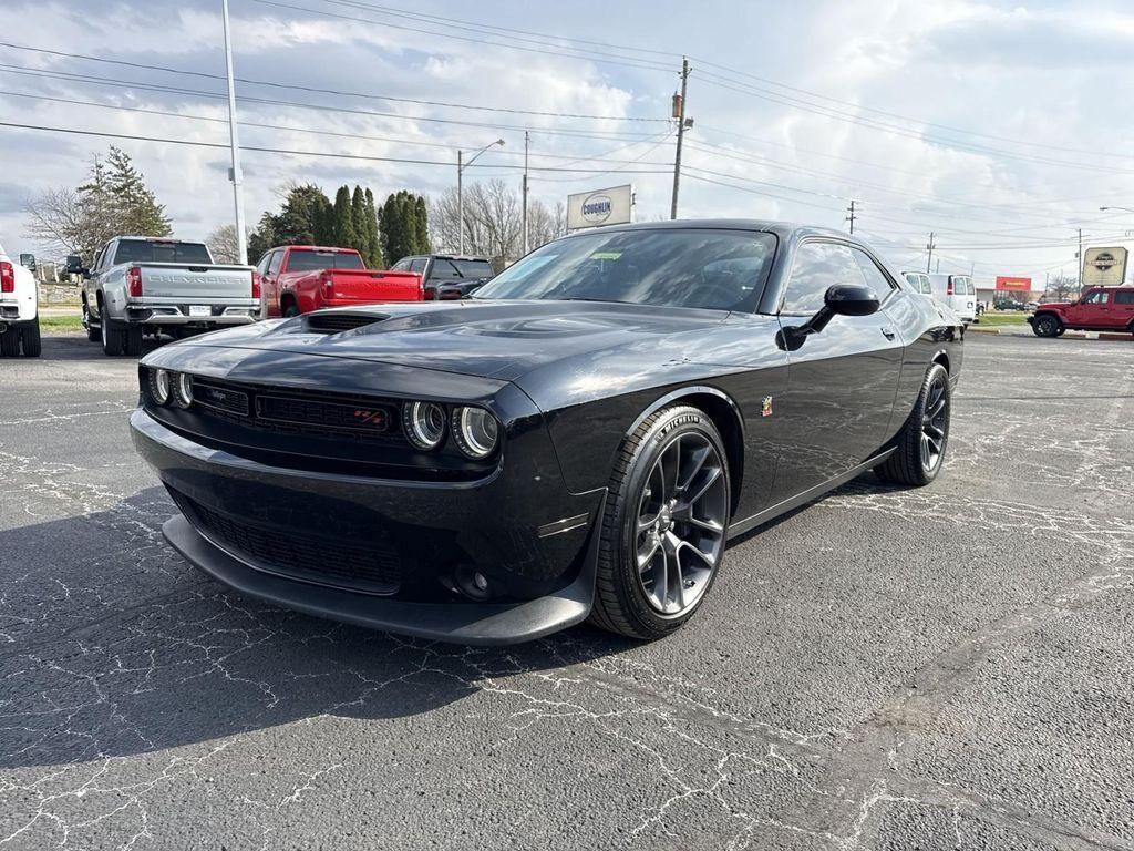 2021 DODGE Challenger