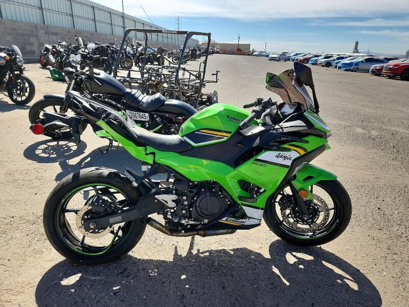 2025 KAWASAKI Ninja
