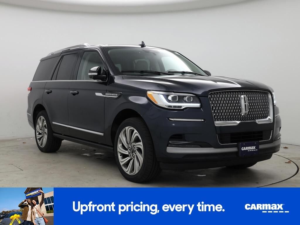 2022 LINCOLN Navigator